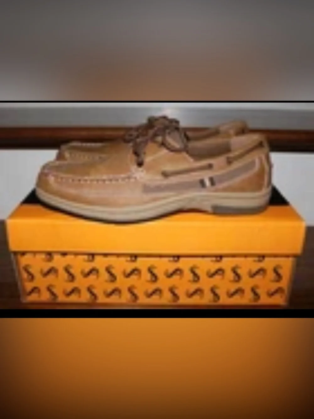 Men's Tan's by Tansmith Boat Deck Casual Shoes with Original Box - Size 8M